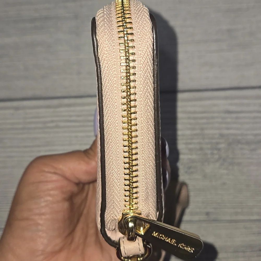 Michael Kors Pebbled Leather Smartphone Wristlet Light Pink/Gold